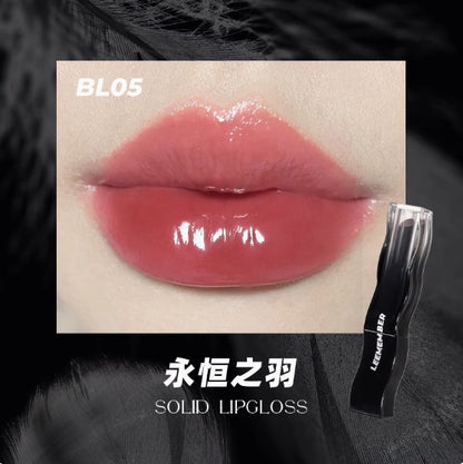 LEEMEMBER Black & White Feather Lip Gloss 3g 荔萌黑白羽毛口红固体唇蜜